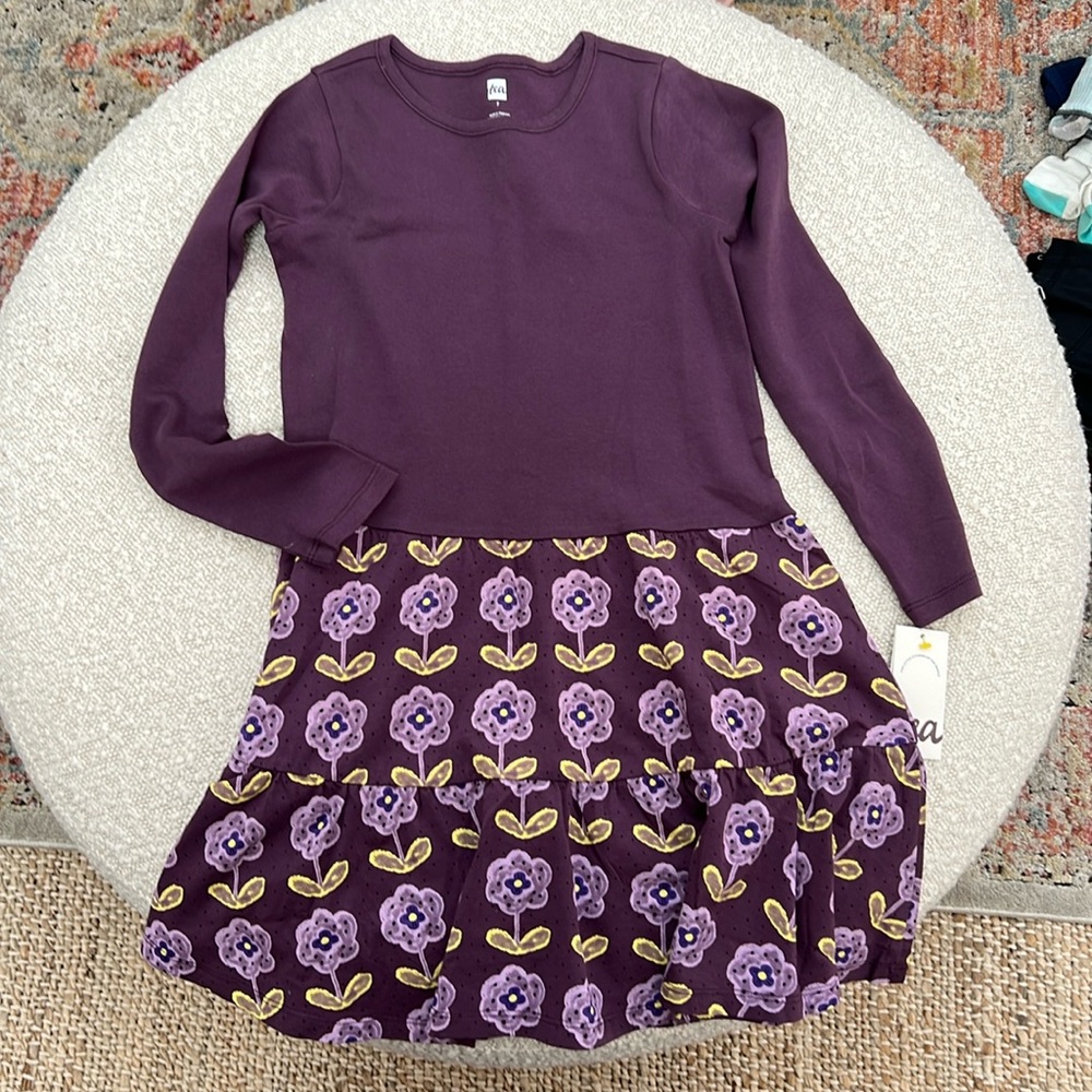 NWT Girls tunic or dress 💜